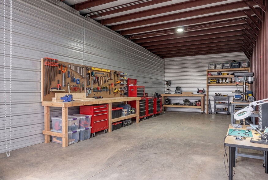 Primary Photo Of 180 Thurman Ln, Oakland Industrial For Lease