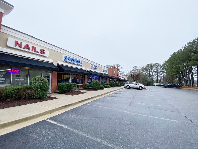 More Photos Of 2100 Highway 54 E, Peachtree City Storefront For Sale