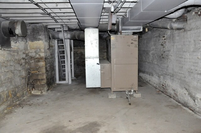 More Photos Of 208 N Park St, Streator Storefront Retail Residential For Sale