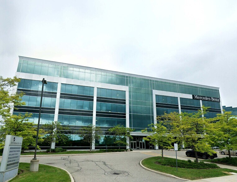 More Photos Of 2680 Matheson Blvd E, Mississauga Office For Lease