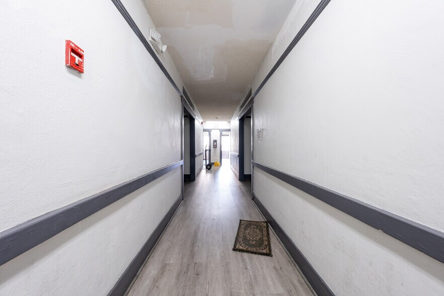 More Photos Of 1231 W 8th St, Los Angeles Apartments For Sale