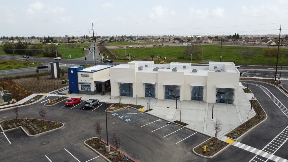 More Photos Of 1527 S Airport Way, Manteca Unknown For Lease