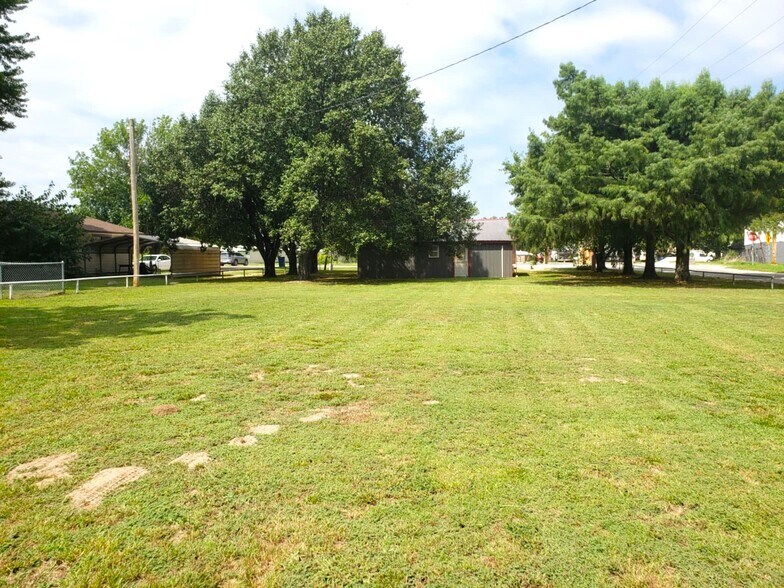 More Photos Of 306 Easton St. St, Allen Office Residential For Sale