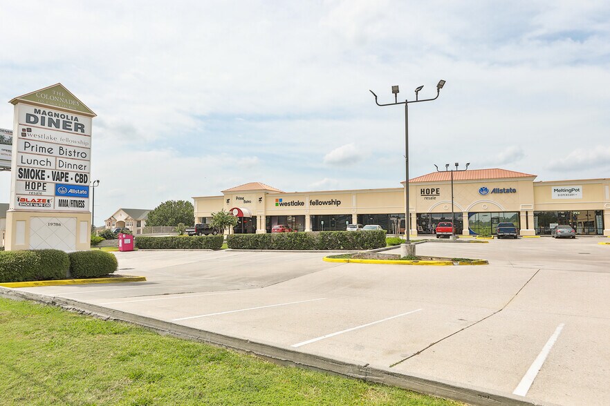 More Photos Of 19786 Highway 105 W, Montgomery Unknown For Lease