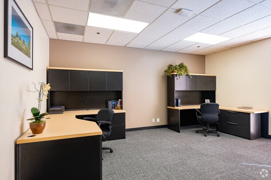 More Photos Of 131 Stony Cir, Santa Rosa Coworking Space