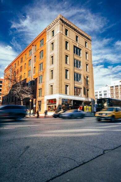 More Photos Of 601 Elm St, Dallas Office Residential For Sale