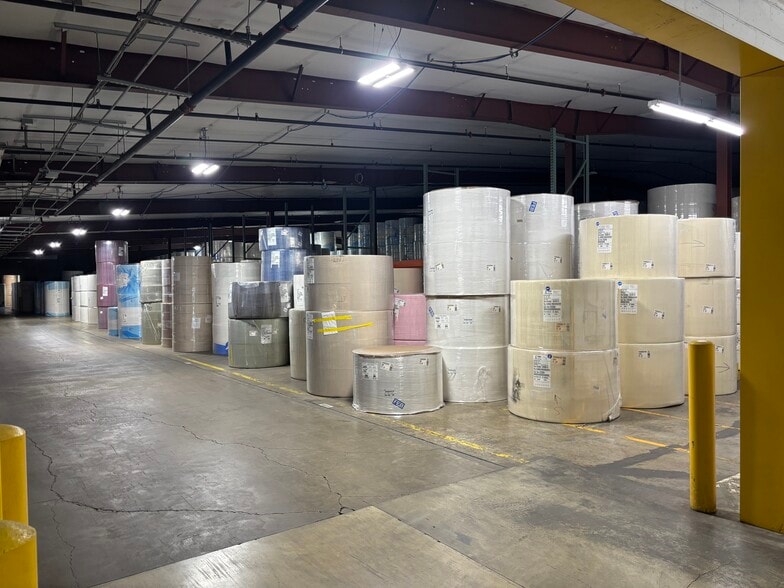 More Photos Of 3020 W Prospect Ave, Appleton Industrial For Lease