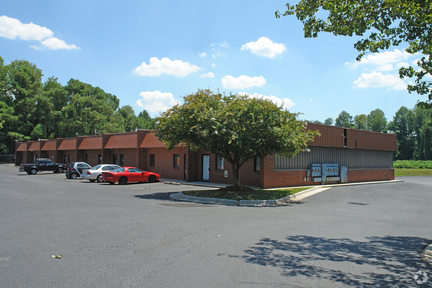 Primary Photo Of 4742 Hammermill Rd, Tucker Unknown For Lease