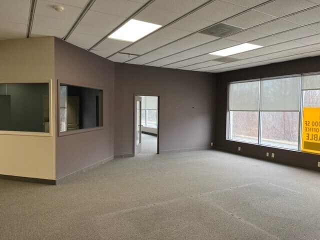 More Photos Of 1680 Riverdale St, West Springfield Storefront Retail Office For Lease