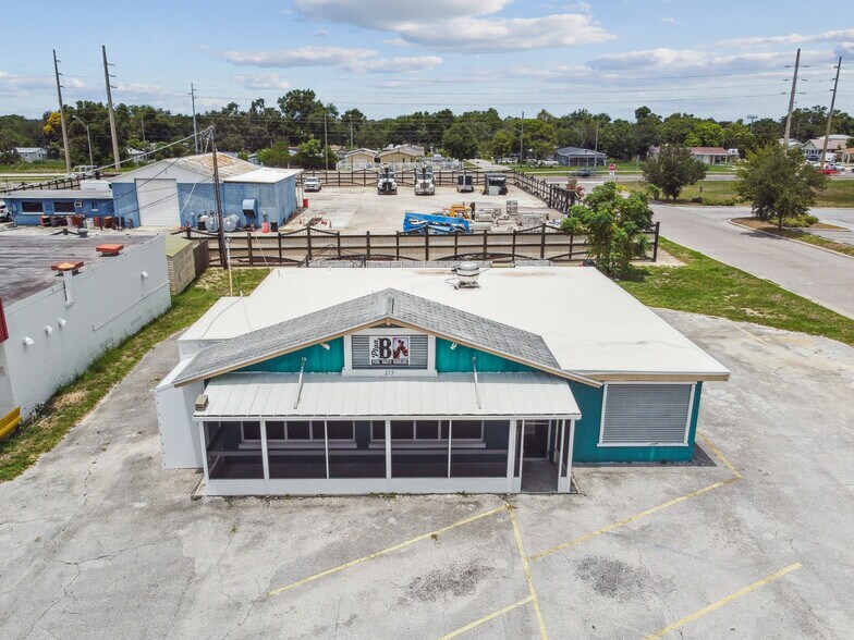 More Photos Of 275 S Lake Shore Way, Lake Alfred Restaurant For Sale