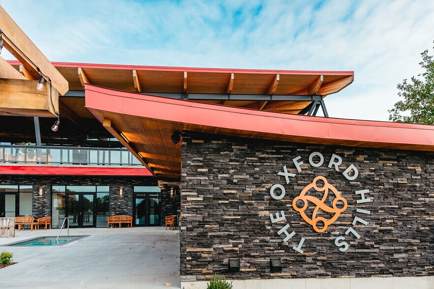 More Photos Of 324183 Mount Elgin Rd, South-West Oxford Golf Course Driving Range For Sale