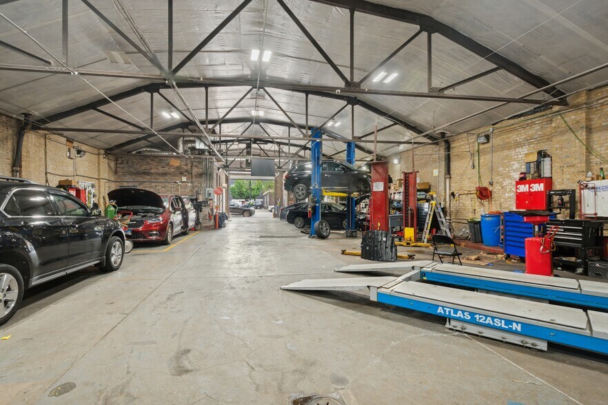 More Photos Of 3263 W Fullerton Ave, Chicago Service For Sale