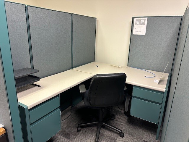 More Photos Of 66-68 Bridge St, Suffield Unknown For Lease