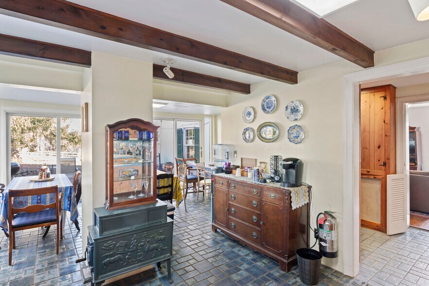 More Photos Of 23130 Briar Patch Ln, Middleburg Hospitality For Sale