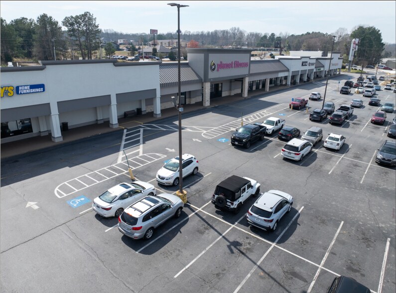 More Photos Of 110-480 Banks Crossing Dr, Commerce Unknown For Lease