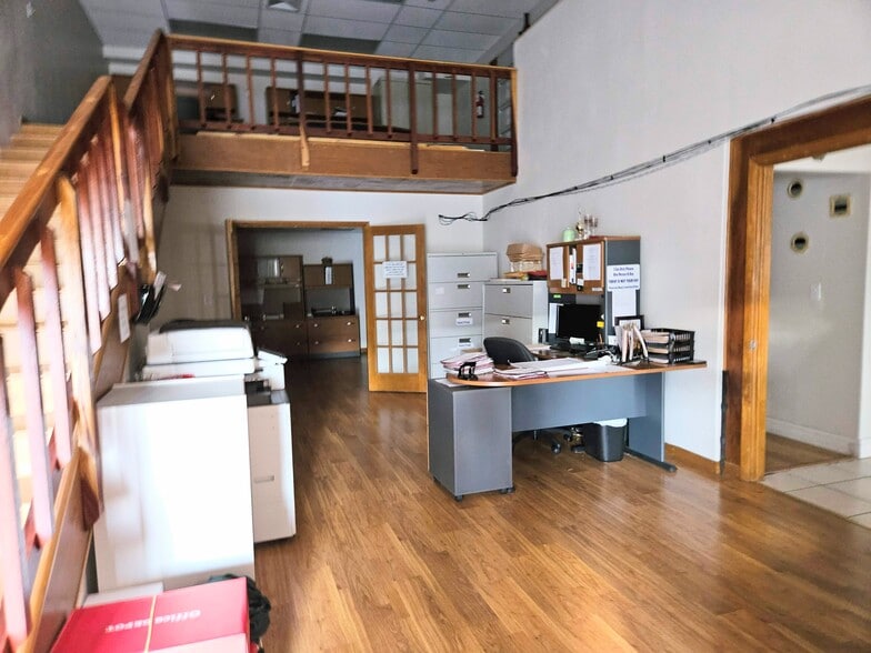 More Photos Of 6187 NW 167th St, Miami Lakes Office For Sale