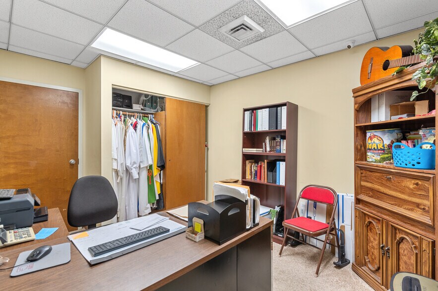 More Photos Of 7875 W McNab Rd, Tamarac Religious Facility For Sale