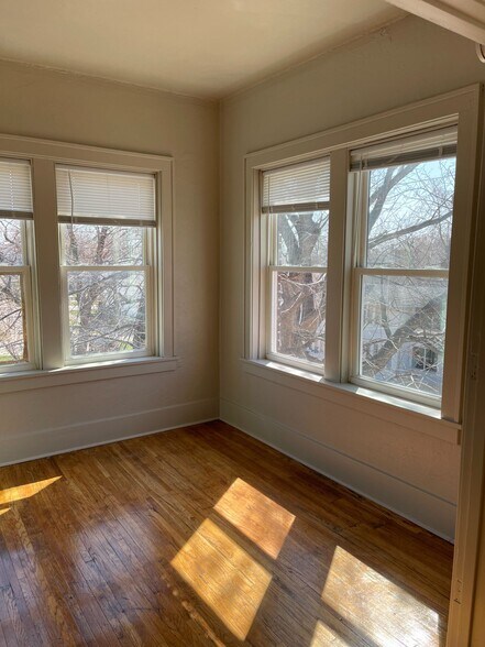 More Photos Of 301 21st St, Sioux City Apartments For Sale