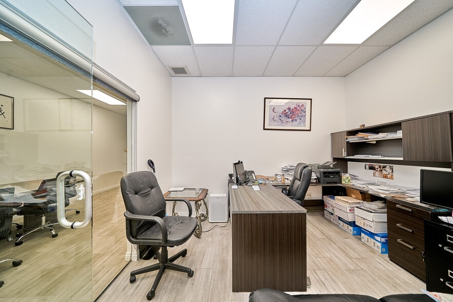 More Photos Of 308 S 1st Ave, Arcadia Apartments For Sale