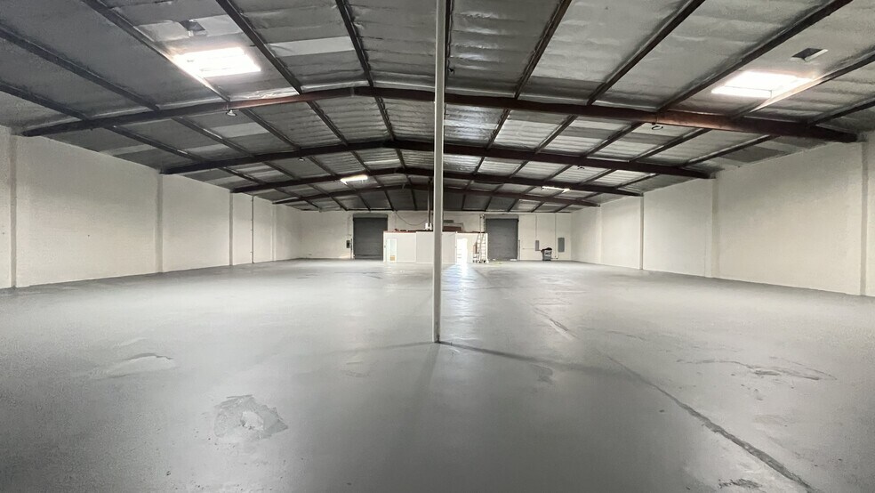 More Photos Of 14901 Chestnut St, Westminster Warehouse For Sale