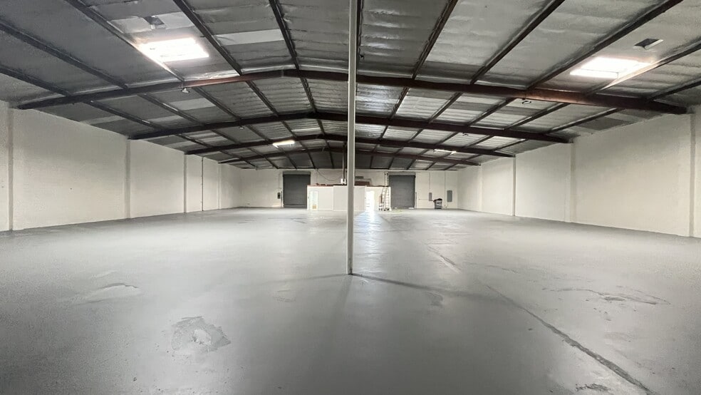 More Photos Of 14901 Chestnut St, Westminster Warehouse For Sale