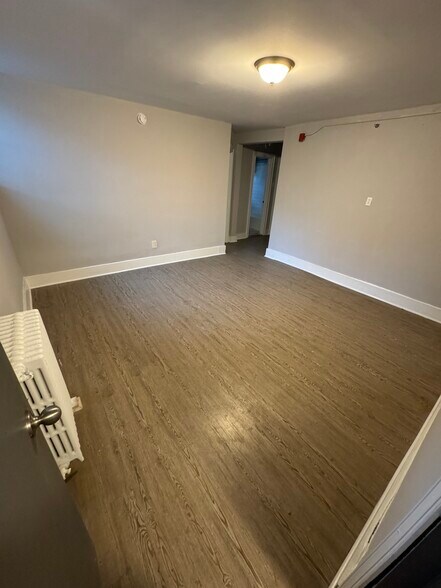 More Photos Of 4612 College Ave, College Park Sorority Fraternity House For Sale