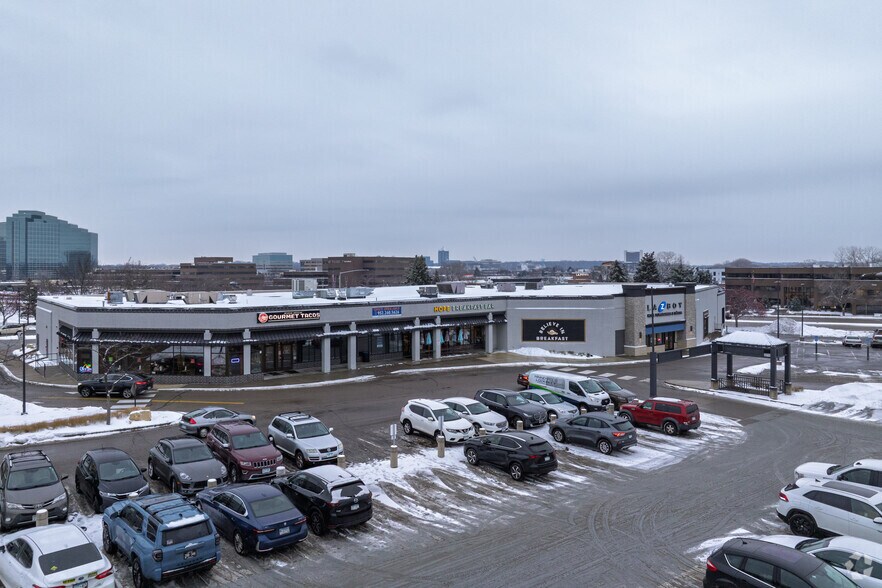 Primary Photo Of 7565-7595 S France Ave, Edina General Retail For Lease