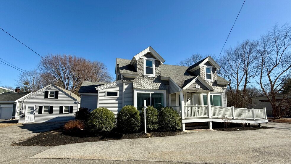 Primary Photo Of 154 Main St, Northborough Medical For Sale
