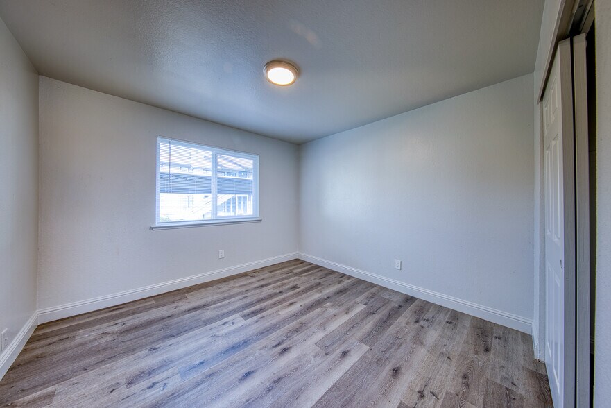 More Photos Of 2228 Edison Ave, Sacramento Apartments For Sale