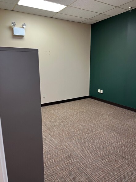 More Photos Of 3900 Hamilton Blvd, Allentown Office For Lease