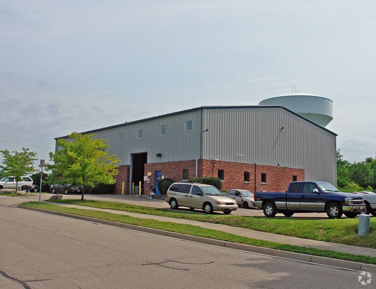 Primary Photo Of 1708 S Metro Pky, Centerville Light Distribution For Sale