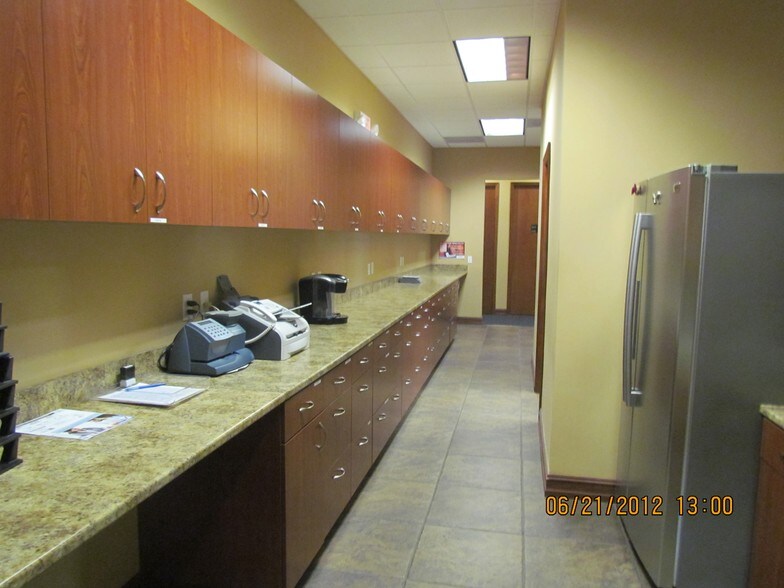 More Photos Of 1391 Sawgrass Corporate Pky, Sunrise Office For Sale