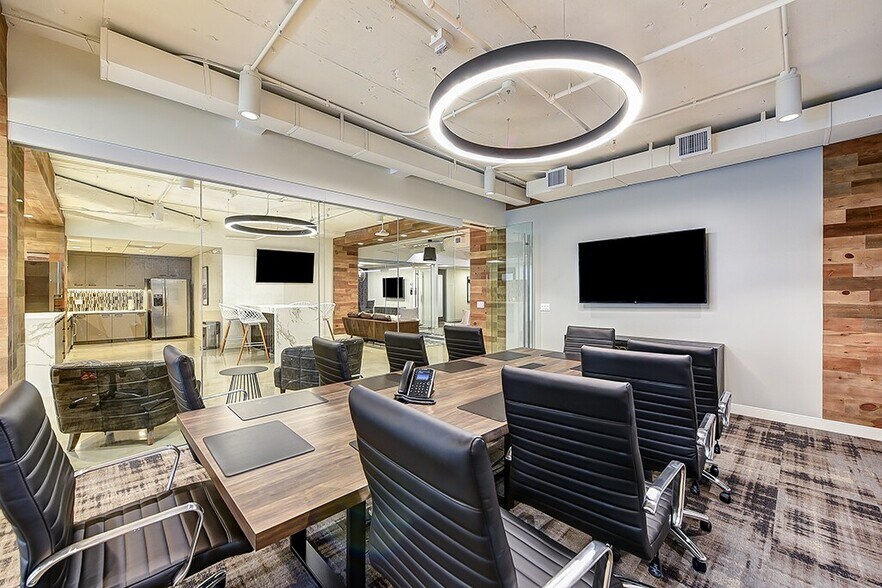 More Photos Of 2001 L St NW, Washington Coworking Space