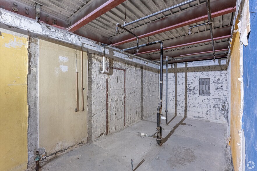 More Photos Of 2455 E Sunrise Blvd, Fort Lauderdale Loft Creative Space For Sale