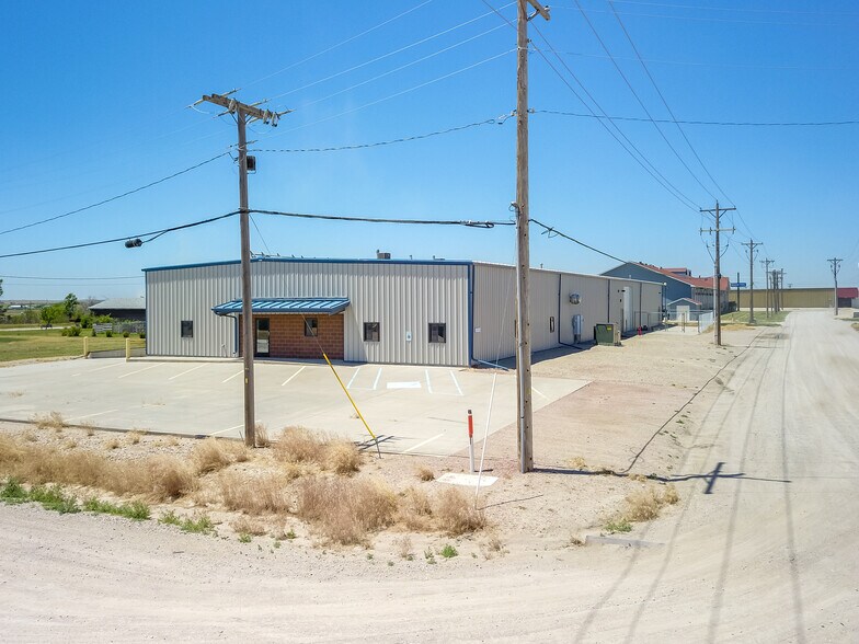 More Photos Of 1207 W 2nd St, Alliance Manufacturing For Sale