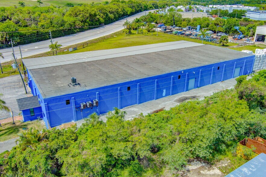 More Photos Of 7030 N Haverhill Rd, Riviera Beach Warehouse For Sale