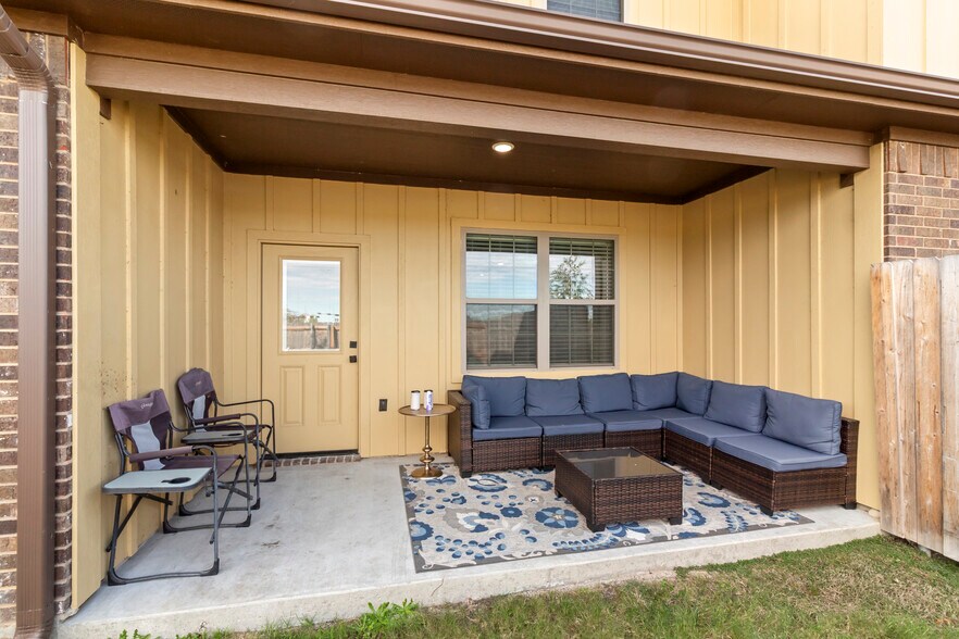 More Photos Of 4038 Gunner Trl, College Station Multifamily For Sale