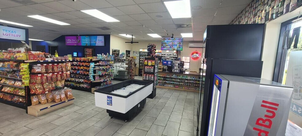 More Photos Of 939 S Alamo Rd, Alamo Convenience Store For Sale