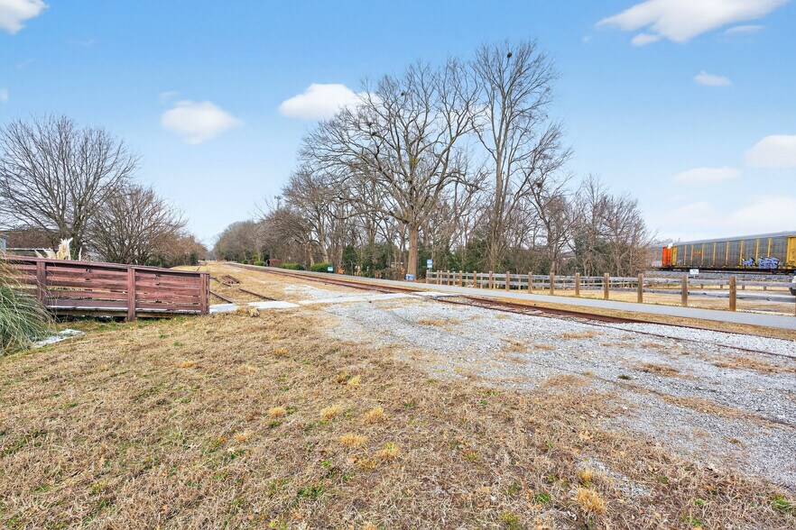 More Photos Of 1321 Union St, Spartanburg Freestanding For Lease