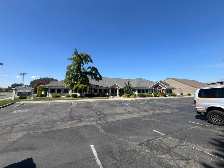 More Photos Of , Richland Office For Sale