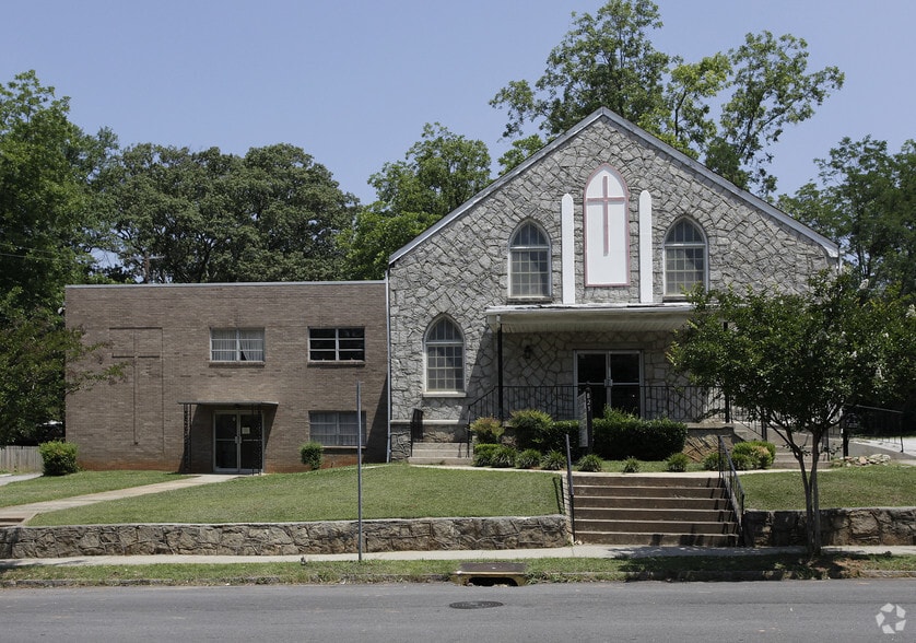 More Photos Of 823 Dill Ave SW, Atlanta Religious Facility For Sale