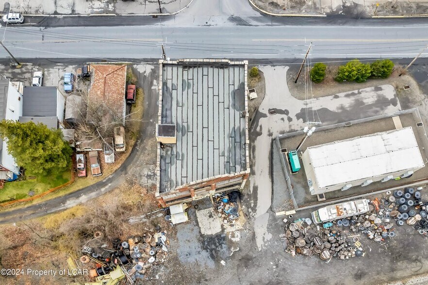 More Photos Of 1001 W Centre St, Mahanoy City Warehouse For Sale