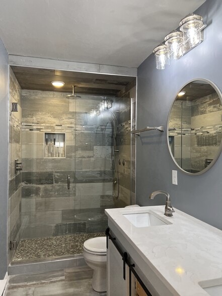 More Photos Of 1747 Oakdale Ave, Green Bay Apartments For Sale