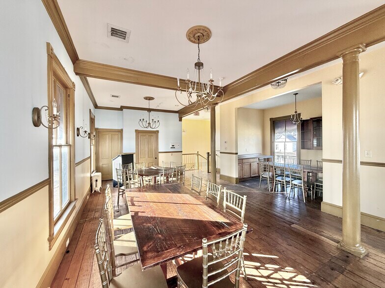 More Photos Of 55 Chestnut St, Elmer Convenience Store For Sale