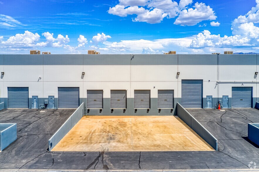 More Photos Of 7685 Commercial Way, Henderson Unknown For Lease