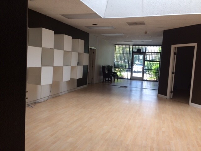 More Photos Of 1921 Carnegie Ave, Santa Ana Industrial For Lease