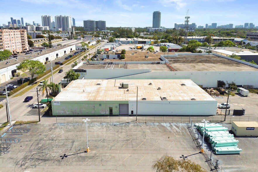 More Photos Of 1820 NE 146th St, Miami Manufacturing For Lease