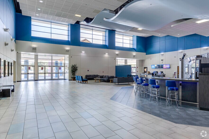 More Photos Of 4345 W New Haven Ave, Melbourne Movie Theatre For Sale