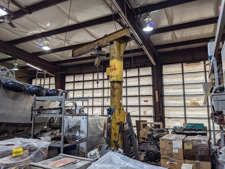 More Photos Of 2694 Roeder Ave, Bellingham Distribution For Sale