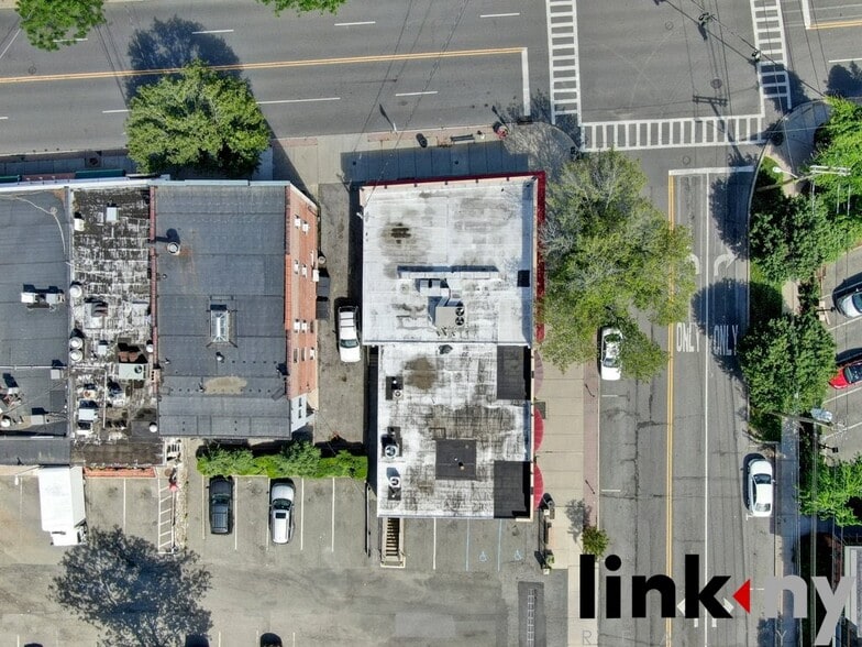 More Photos Of 825 White Plains Rd, Scarsdale Storefront Retail Office For Lease
